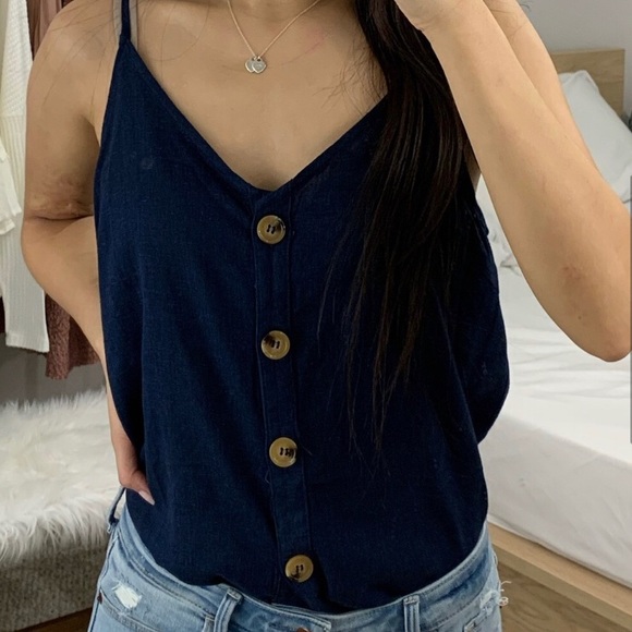 💝Navy Blue Linen Button Tank Top💝 - Picture 3 of 4